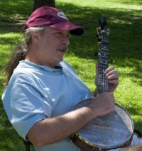 John Walkenbach Playing Banjo at James Kriegh Park
